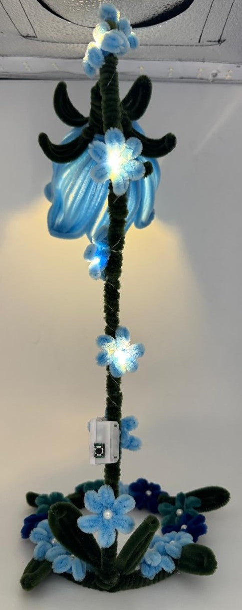 Lamp Pipe Cleaner Hand made Flower LED Lamp – Decorative Bedside Night Light