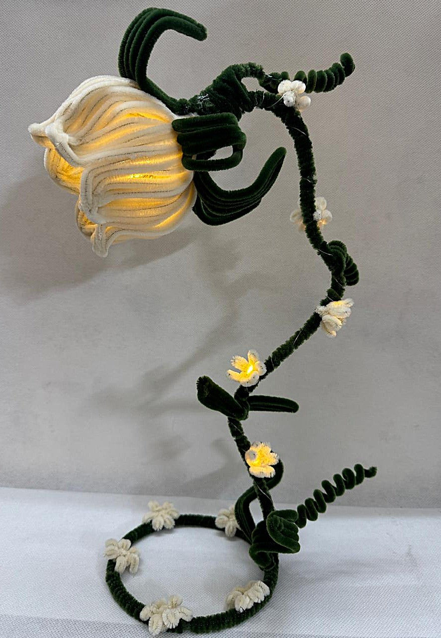 Lamp Pipe Cleaner Hand made Flower LED Lamp – Decorative Bedside Night Light