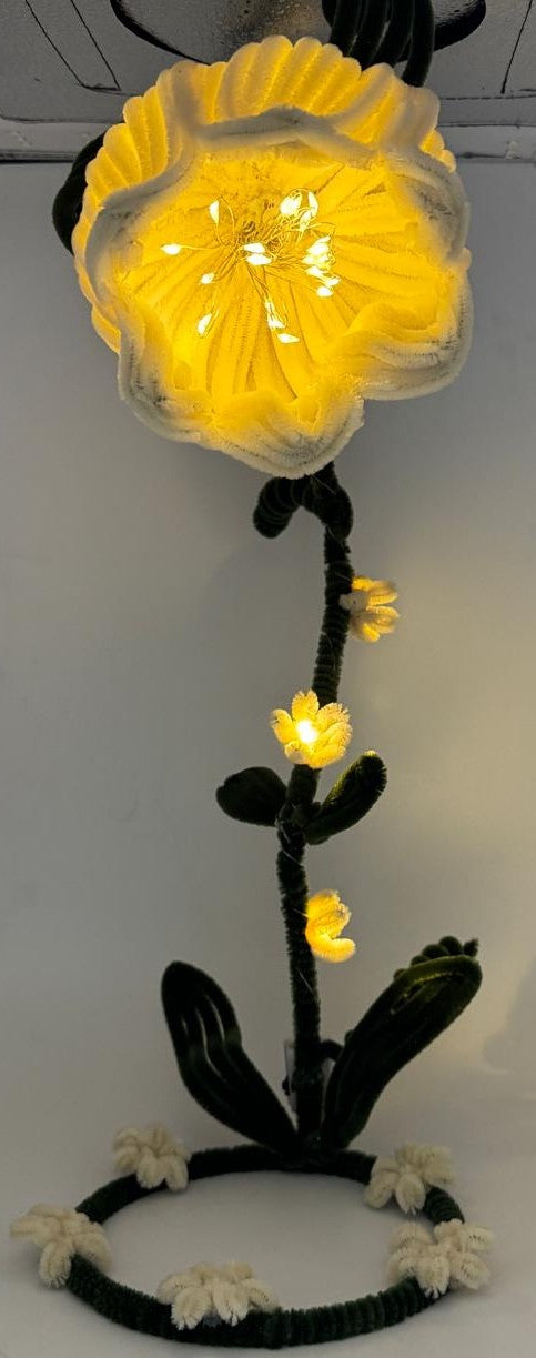 Lamp Pipe Cleaner Hand made Flower LED Lamp – Decorative Bedside Night Light