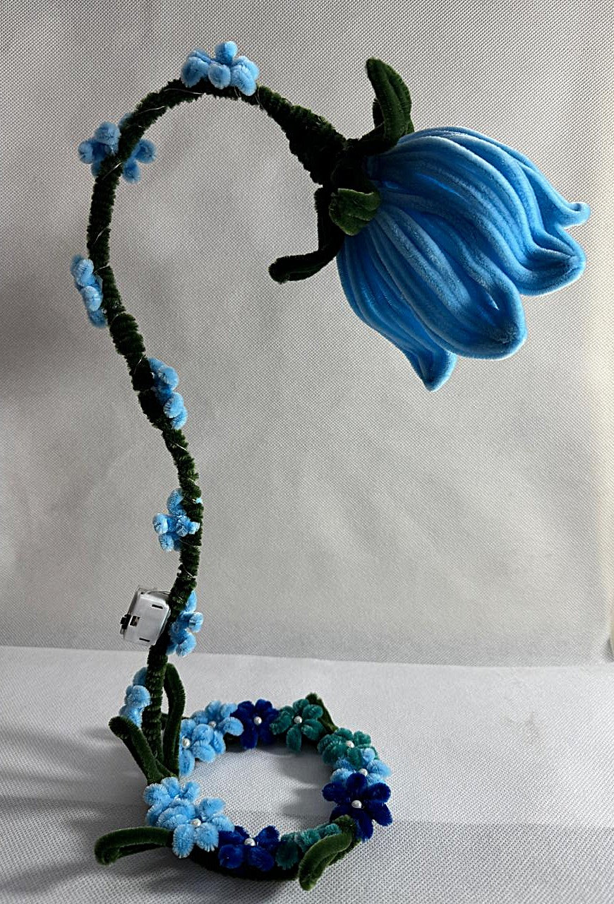 Lamp Pipe Cleaner Hand made Flower LED Lamp – Decorative Bedside Night Light