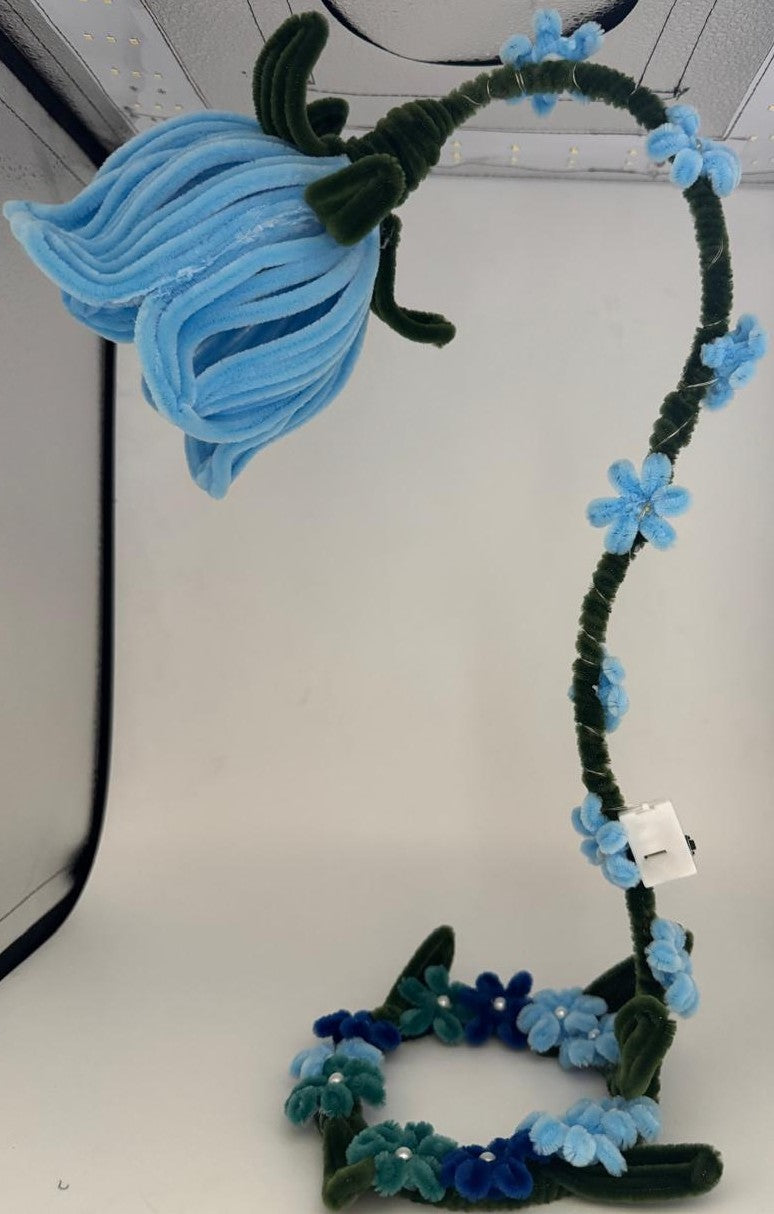 Lamp Pipe Cleaner Hand made Flower LED Lamp – Decorative Bedside Night Light