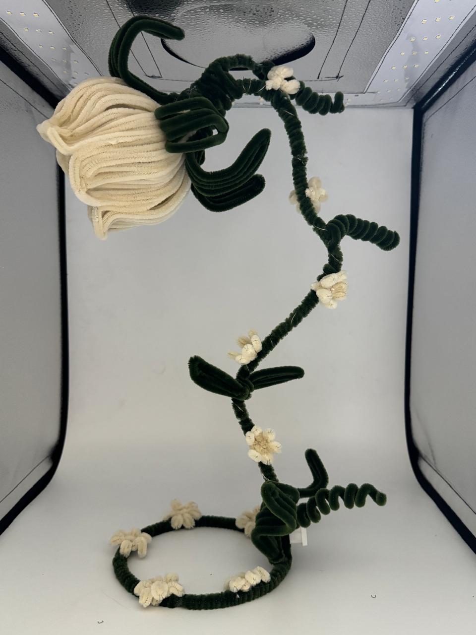 Lamp Pipe Cleaner Hand made Flower LED Lamp – Decorative Bedside Night Light